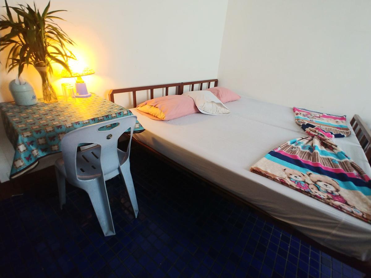 Prasuri Guest House Bangkok Luaran gambar