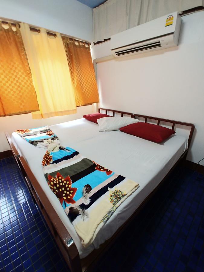 Prasuri Guest House Bangkok Luaran gambar
