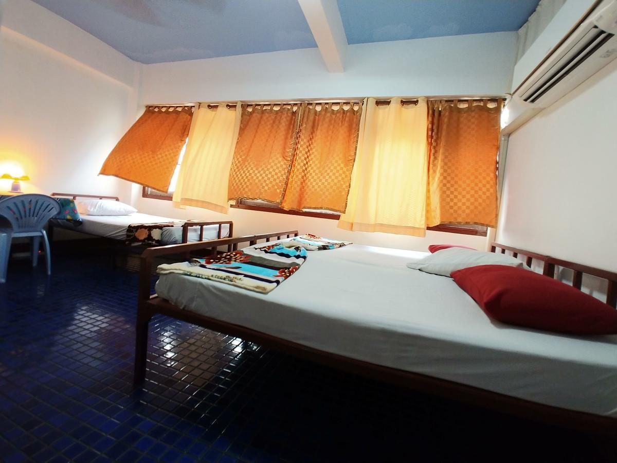 Prasuri Guest House Bangkok Luaran gambar
