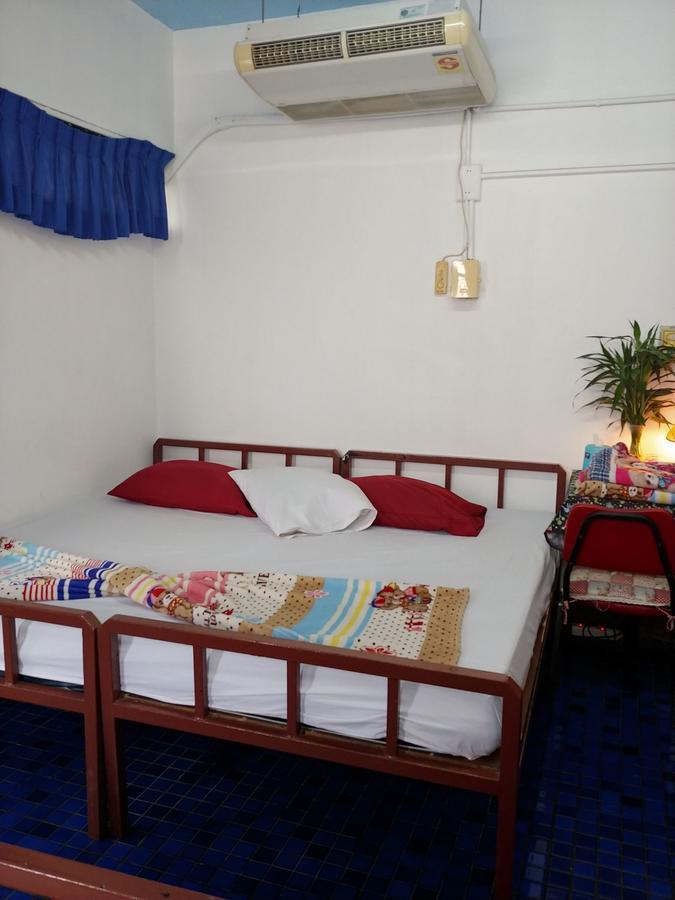Prasuri Guest House Bangkok Luaran gambar